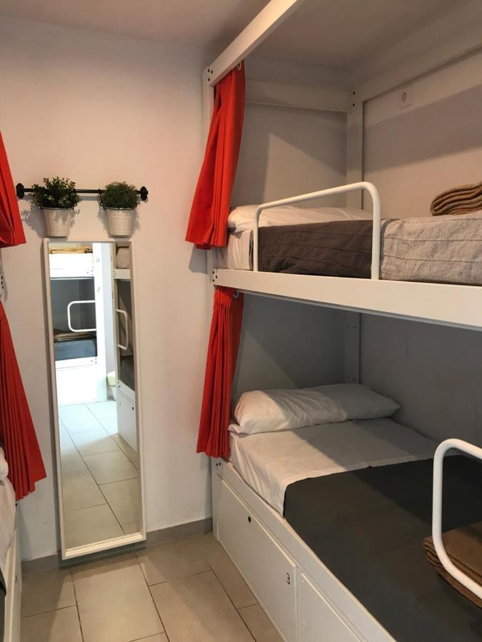 Hostelscat Барселона Экстерьер фото